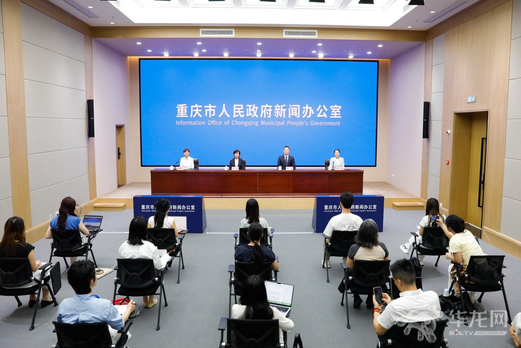 推动双边关系不断迈上新台阶